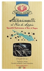 Pasta all´uovo - Stuzzicarelli al nero di seppia